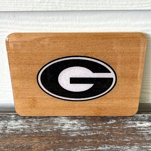 SMALL Georgia Bulldogs Cutting Board Resin Wood Charcuterie Cheese Gift UGA - Picture 4 of 4